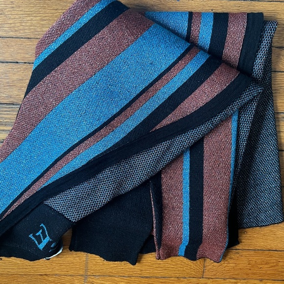 Gorgeous Italian Made metallic Swater coat Cardigan Missoni Like Style - Picture 7 of 10